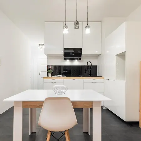 Przerwana 11a By Homeprime *