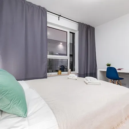 Przerwana 11a By Homeprime