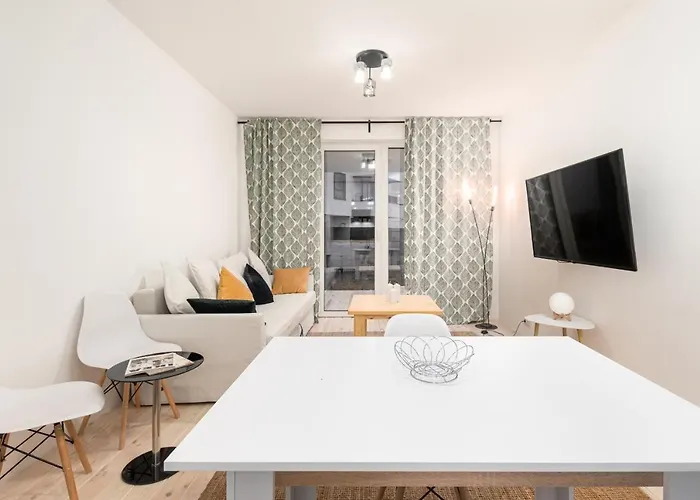 Przerwana 11a By Homeprime * Warschau