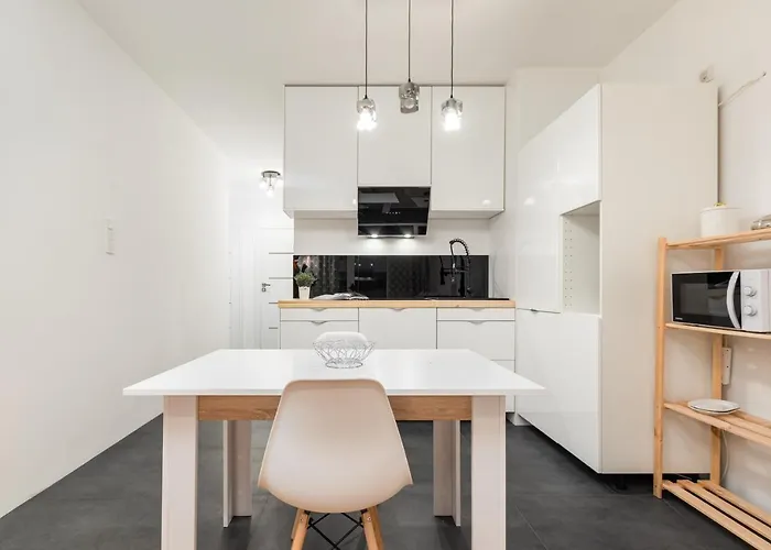 Przerwana 11a By Homeprime *